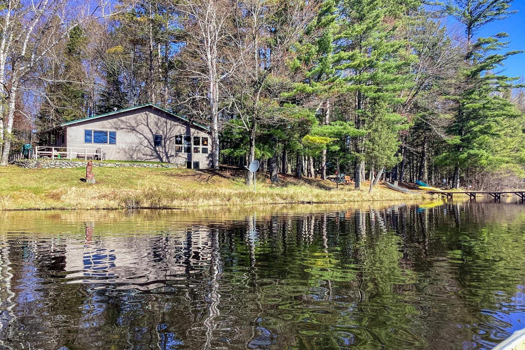 Hotter'S Cabin Sayner Екстериор снимка