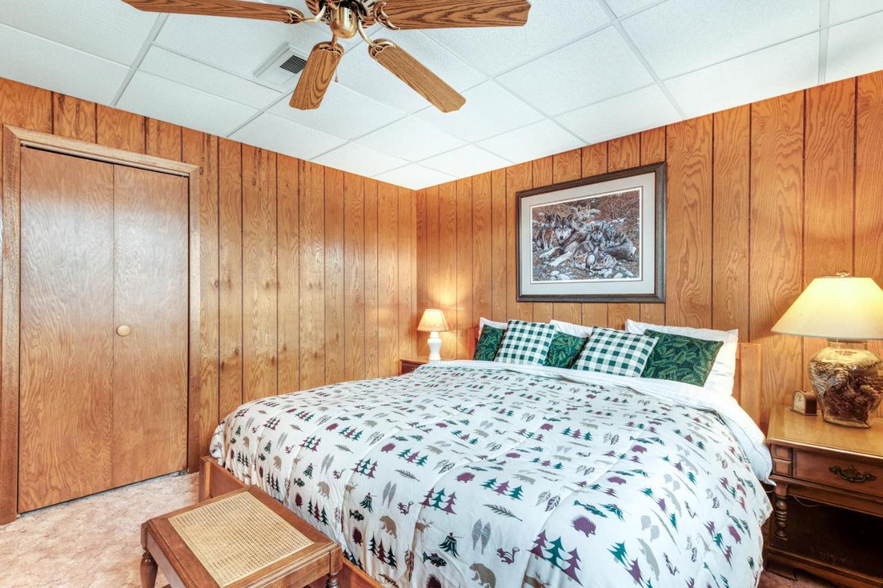 Hotter'S Cabin Sayner Екстериор снимка